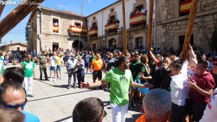 Pingada del Mayo en Vinuesa