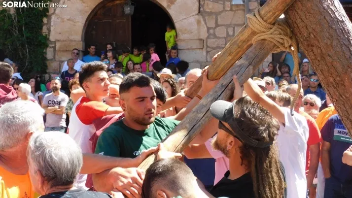 Pingada del Mayo en Vinuesa