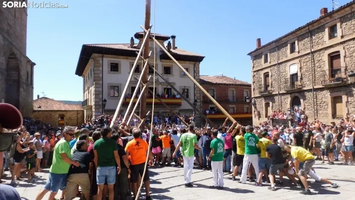 Pingada del Mayo en Vinuesa