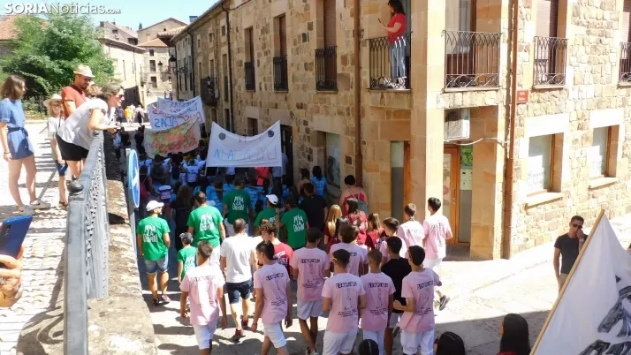 Pingada del Mayo en Vinuesa