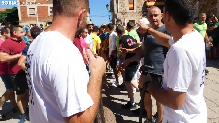 Pingada del Mayo en Vinuesa