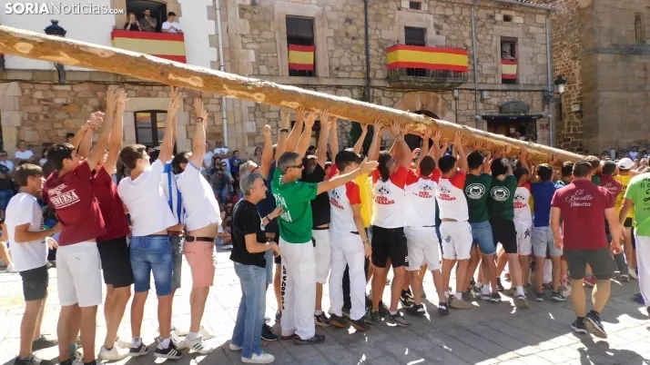 Pingada del Mayo en Vinuesa