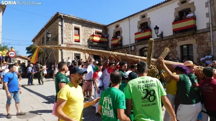 Pingada del Mayo en Vinuesa