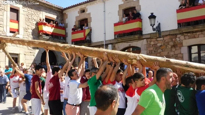 Pingada del Mayo en Vinuesa