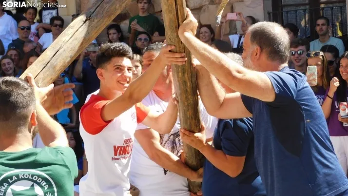 Pingada del Mayo en Vinuesa