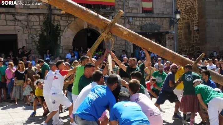 Pingada del Mayo en Vinuesa