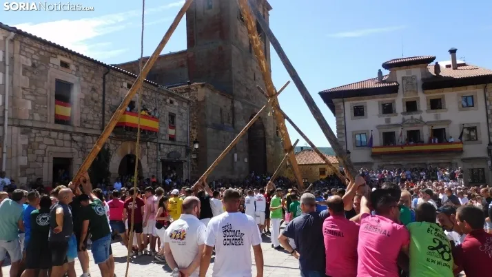Pingada del Mayo en Vinuesa