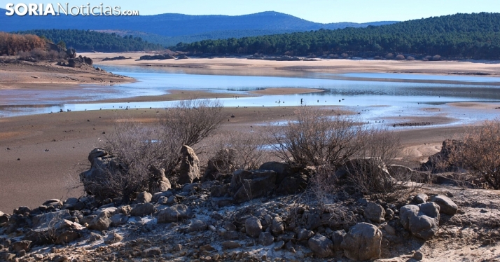 Importante descenso del agua en el pantano durante la segunda semana de agosto