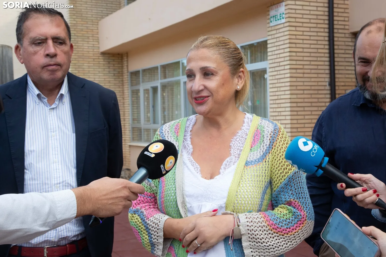 Foto 7 - Los alumnos de 2 a 3 a&ntilde;os comienzan el curso de la gratuidad