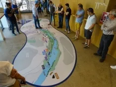 Foto 12 - Abre la muestra 'Las edades del r&iacute;o. Del Perejinal a San Saturio' 