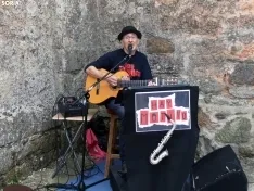 Foto 5 - Fuentetoba despide el verano con paella, macarrones y m&uacute;sica de Sabina