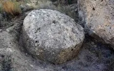 Una de las piedras halladas en Ágreda. /CEAMS