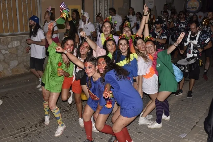 Mucho color y un divertido ambiente en las fiestas de Arcos de Jal&oacute;n