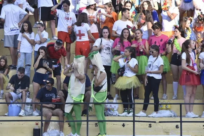 Mucho color y un divertido ambiente en las fiestas de Arcos de Jal&oacute;n