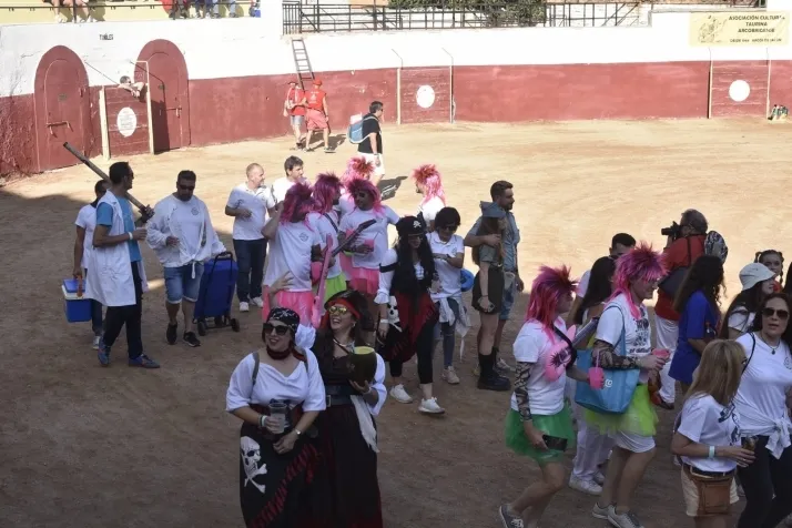 Mucho color y un divertido ambiente en las fiestas de Arcos de Jal&oacute;n