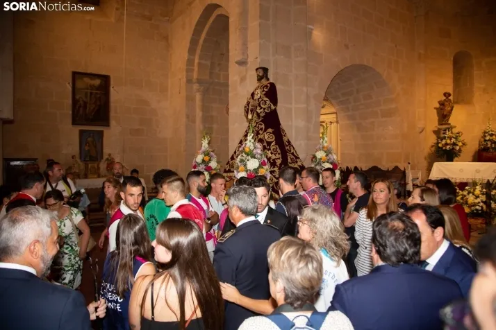 GALERÍA | Almazán resuena con fuerza en La Bajada de Jesús
