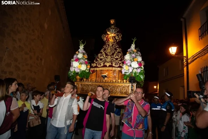 GALERÍA | Almazán resuena con fuerza en La Bajada de Jesús