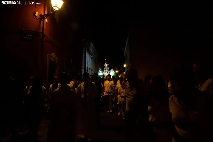 GALERÍA | Almazán resuena con fuerza en La Bajada de Jesús