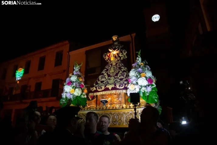 GALERÍA | Almazán resuena con fuerza en La Bajada de Jesús