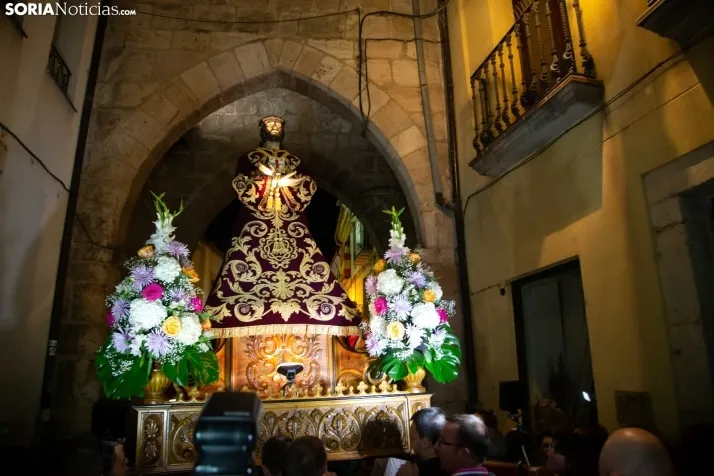 GALERÍA | Almazán resuena con fuerza en La Bajada de Jesús