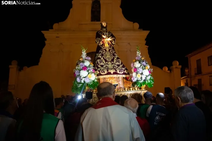 GALERÍA | Almazán resuena con fuerza en La Bajada de Jesús