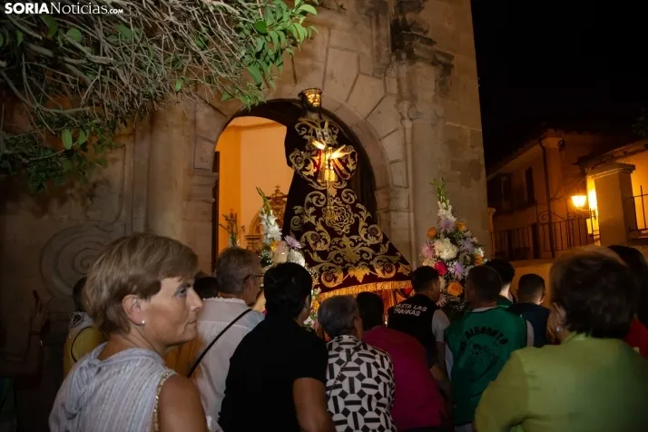 GALERÍA | Almazán resuena con fuerza en La Bajada de Jesús