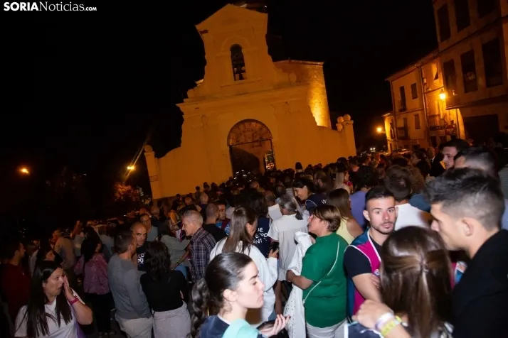 GALERÍA | Almazán resuena con fuerza en La Bajada de Jesús