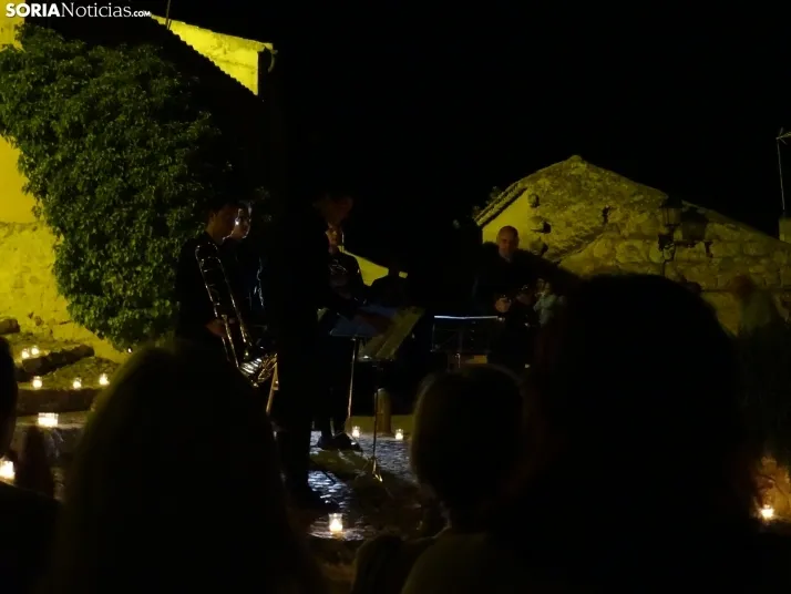 Una imagen del concierto nocturno de este sábado en San Esteban. /SN