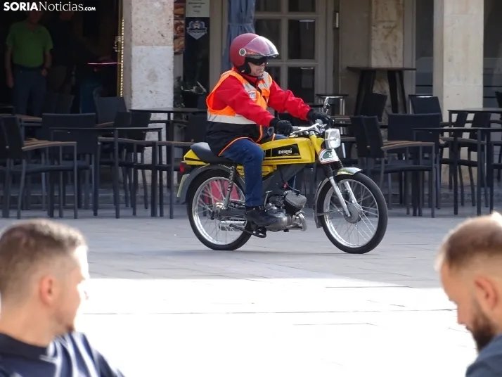 Una imagen de la concentración en la plaza Mayor burgense. /SN