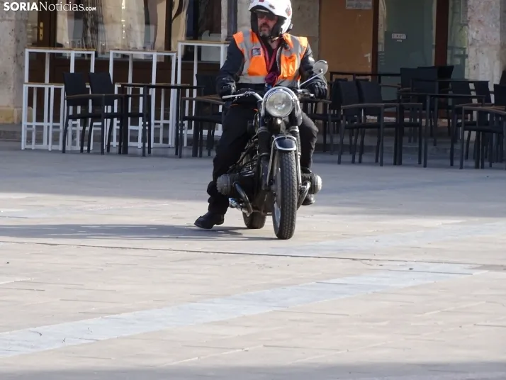 Una imagen de la concentración en la plaza Mayor burgense. /SN