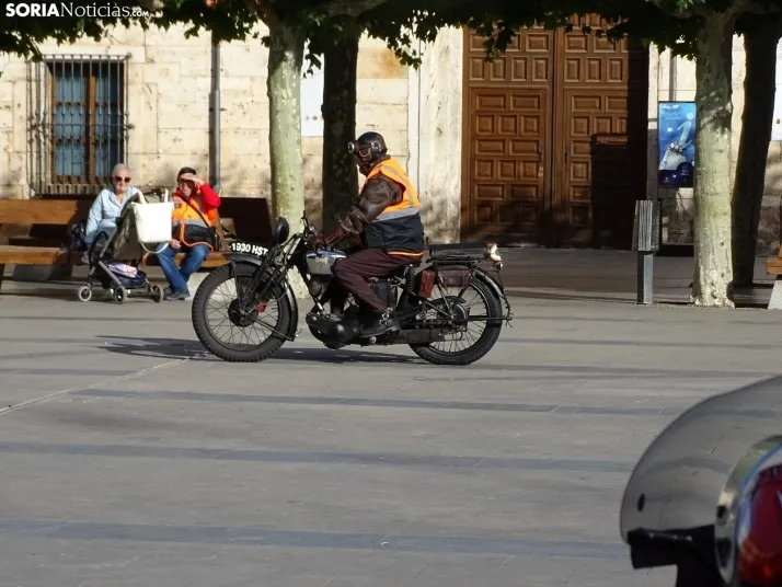 Una imagen de la concentración en la plaza Mayor burgense. /SN