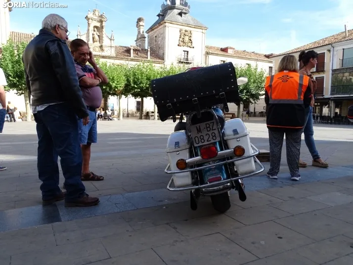 Una imagen de la concentración en la plaza Mayor burgense. /SN
