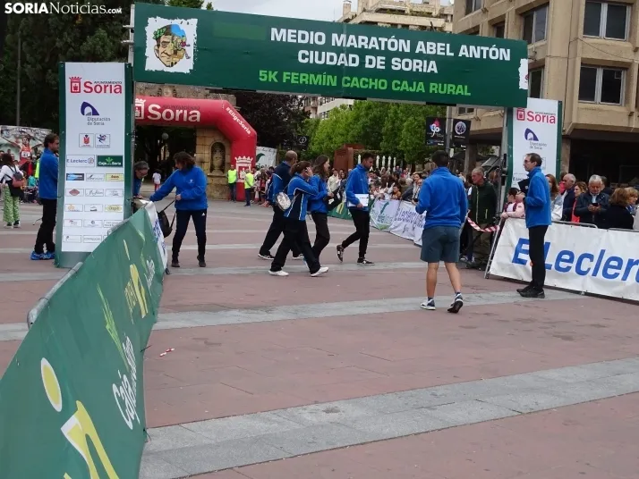 Una imagen del ambiente pasado el mediodía de este sábado. /SN