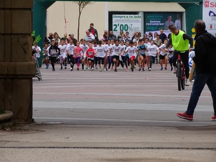 GALER&Iacute;A | Veloces carreras en la Abel Ant&oacute;n Joven In 