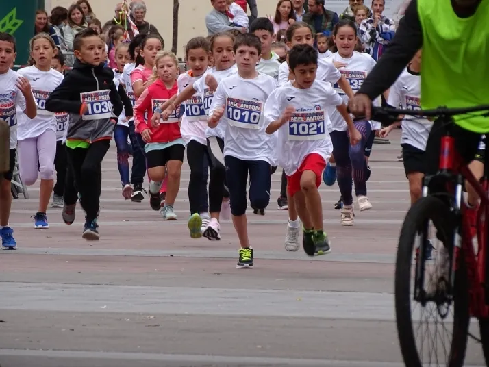 GALER&Iacute;A | Veloces carreras en la Abel Ant&oacute;n Joven In 
