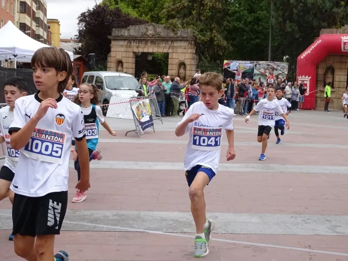 GALER&Iacute;A | Veloces carreras en la Abel Ant&oacute;n Joven In 