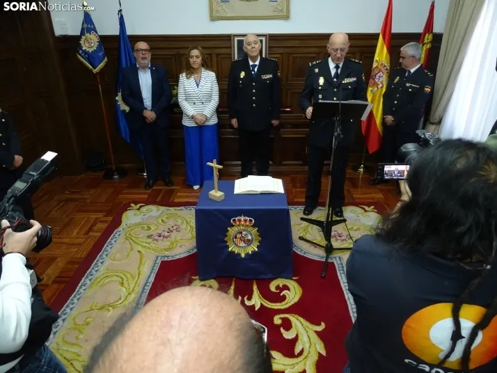 Una imagen de la toma de posesión hoy martes. /SN