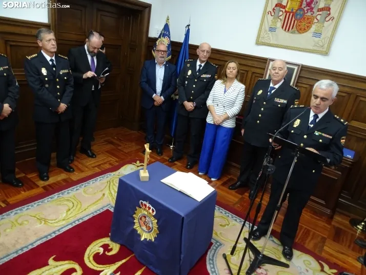 Una imagen de la toma de posesión hoy martes. /SN