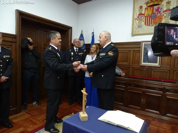 Una imagen de la toma de posesión hoy martes. /SN