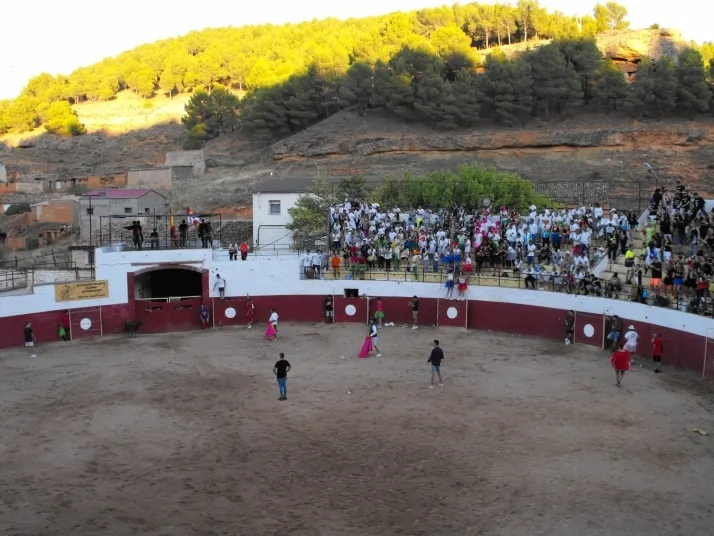 Mucho color y un divertido ambiente en las fiestas de Arcos de Jal&oacute;n