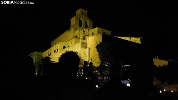 Una imagen del concierto nocturno de este sábado en San Esteban. /SN