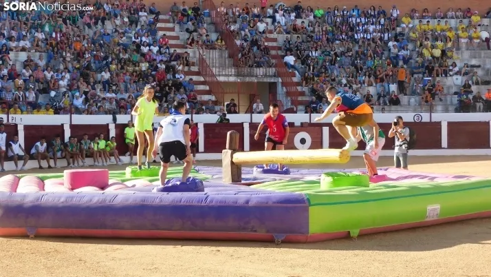 Fotos: el Grand Prix pone el broche de oro a las fiestas de Almaz&aacute;n 