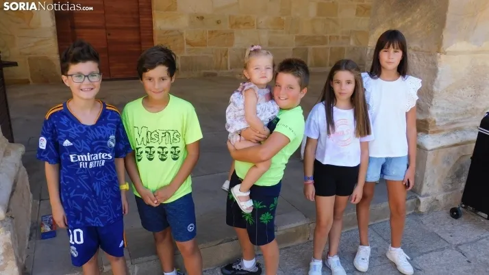 Fotos: los m&aacute;s peque&ntilde;os disfrutan de las fiestas del Casco Viejo con una gymkana 