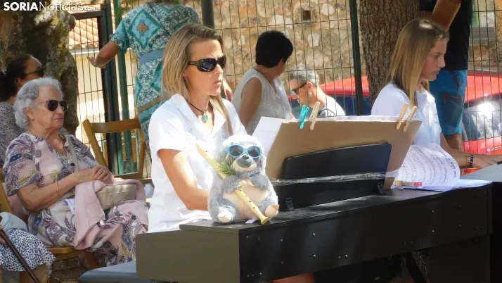 Fotos: la Banda Municipal de Golmayo cierra las fiestas de Fuentetoba con su estilo rompedor