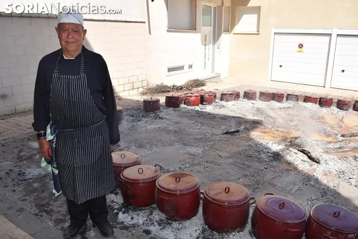Galer&iacute;a de im&aacute;genes: alubiada en &Oacute;lvega para unas 3.200 personas