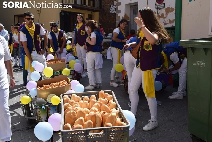 Galer&iacute;a de im&aacute;genes: alubiada en &Oacute;lvega para unas 3.200 personas