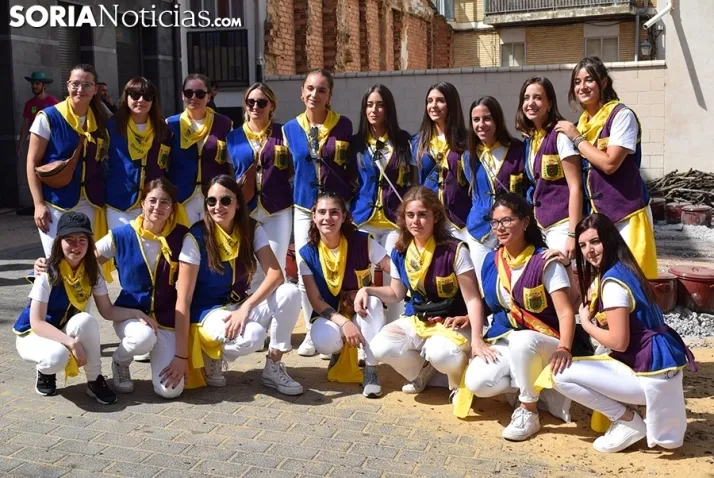 Galer&iacute;a de im&aacute;genes: alubiada en &Oacute;lvega para unas 3.200 personas