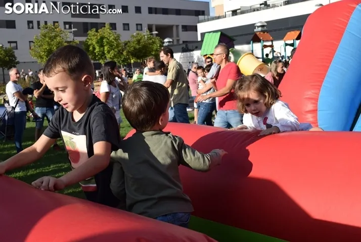 Galer&iacute;a: las fiestas de Los Royales, con mucha participaci&oacute;n