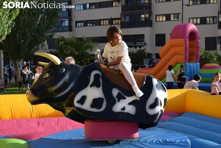 Galer&iacute;a: las fiestas de Los Royales, con mucha participaci&oacute;n