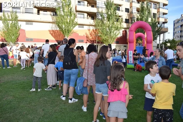 Galer&iacute;a: las fiestas de Los Royales, con mucha participaci&oacute;n